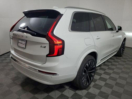2026 Volvo XC90 Ultra, B6 AWD Gas (mild hybrid), Gasoline, Bright, 7 Seats