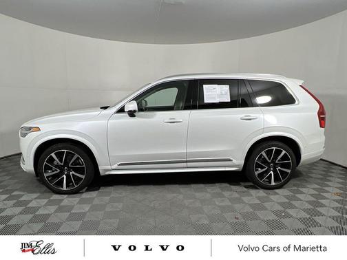 2024 Volvo XC90 B6 Plus Bright Theme 7-Seater