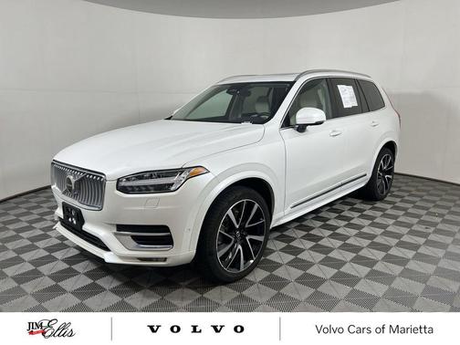 2024 Volvo XC90 B6 Plus Bright Theme 7-Seater