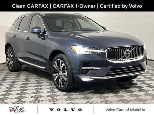 2023 Volvo XC60 B5 Plus Bright Theme