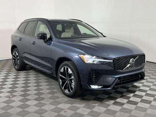 2026 Volvo XC60 B5 Plus