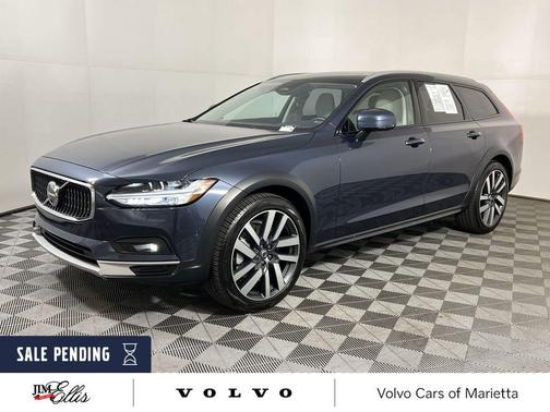 2025 Volvo V90 Cross Country B6 Ultra