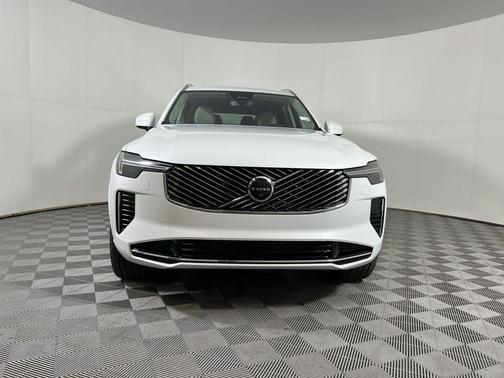 2026 Volvo XC90 B6 Ultra 6-Seater