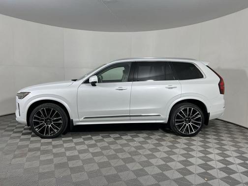 2026 Volvo XC90 B6 Ultra 6-Seater