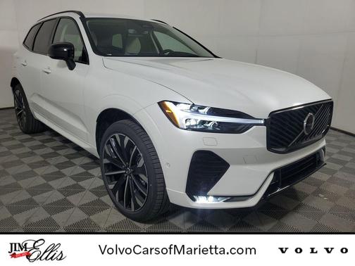 2026 Volvo XC60 B5 Ultra