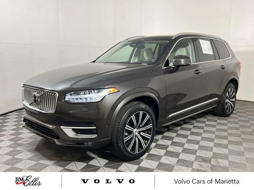 2024 Volvo XC90 B6 Plus Bright Theme 7-Seater