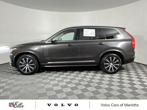 2024 Volvo XC90 B6 Plus Bright Theme 7-Seater