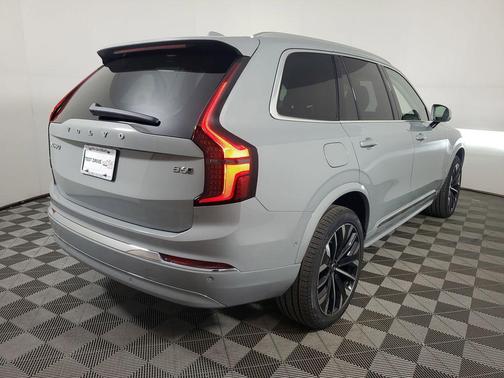 Vapour Grey Metallic 2026 Volvo XC90 Ultra, B6 AWD Gas (mild hybrid), Gasoline, Bright, 7 Seats