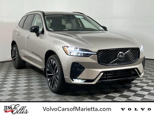 2026 Volvo XC60 B5 Ultra