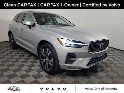 2022 Volvo XC60 B5 Inscription