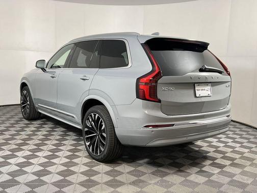 Vapour Grey Metallic 2026 Volvo XC90 Plus, B6 AWD Gas (mild hybrid), Gasoline, Bright, 7 Seats