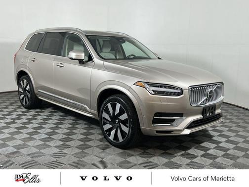 2024 Volvo XC90 Recharge Plug-In Hybrid T8 Plus Bright Theme 7-Seater