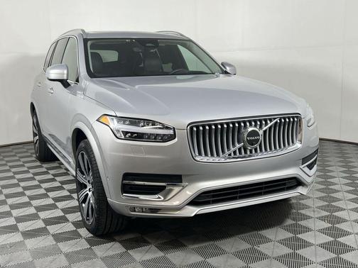 2023 Volvo XC90 B6 Ultimate 7-Seater