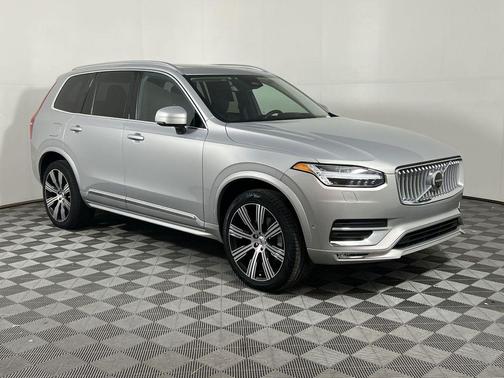 2023 Volvo XC90 B6 Ultimate 7-Seater