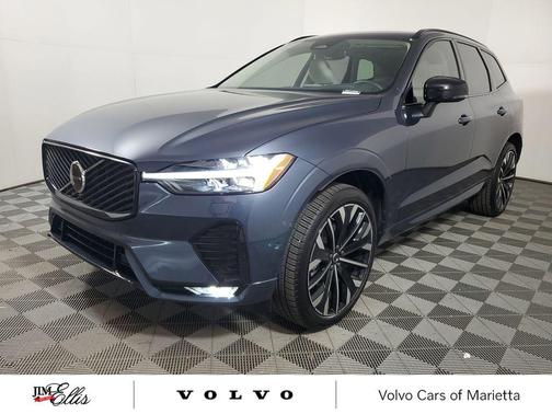 2026 Volvo XC60 B5 Ultra