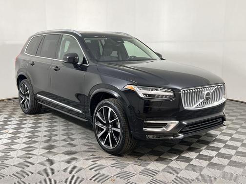 2024 Volvo XC90 B5 Plus Bright Theme