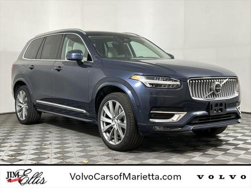 2023 Volvo XC90 B6 Plus 6-Seater