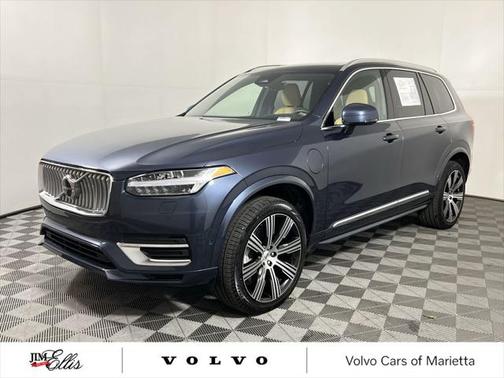 2025 Volvo XC90 Plug-In Hybrid T8 Ultra 7-Seater