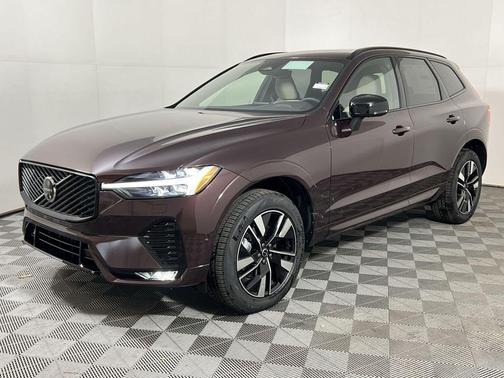 2026 Volvo XC60 B5 Plus