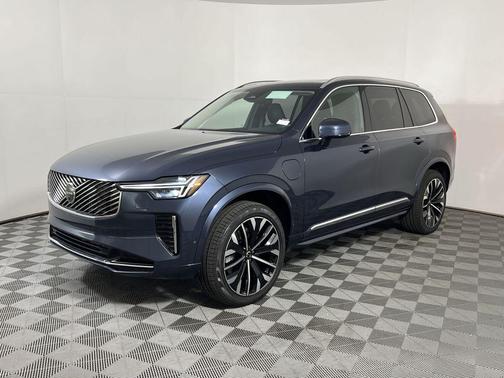 2026 Volvo XC90 Plug-In Hybrid T8 Plus 7-Seater