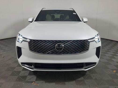 2026 Volvo XC90 Ultra, B6 AWD Gas (mild hybrid), Gasoline, Bright, 7 Seats