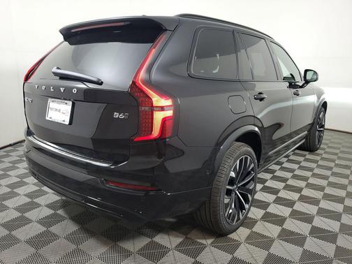 Onyx Black Metallic 2026 Volvo XC90 Ultra Dark Theme, B6 AWD Gas (mild hybrid), Gasoline, 7 Seats