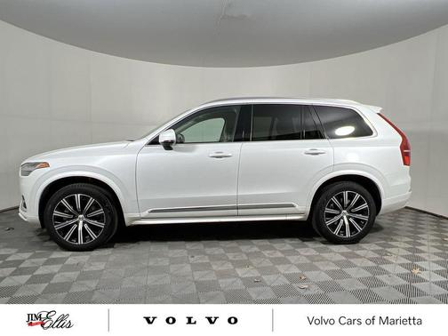 2024 Volvo XC90 B5 Core Bright Theme