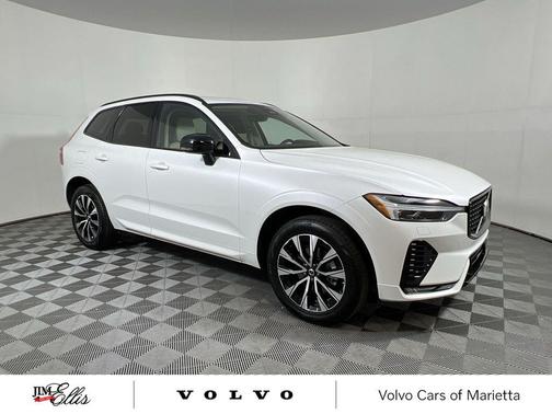 2025 Volvo XC60 B5 Core