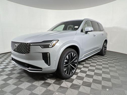 2026 Volvo XC90 B6 Plus 7-Seater