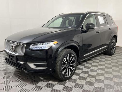 2024 Volvo XC90 Recharge Plug-In Hybrid T8 Plus Bright Theme 7-Seater