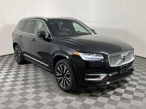 2024 Volvo XC90 Recharge Plug-In Hybrid T8 Plus Bright Theme 7-Seater