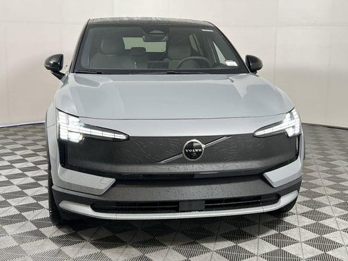 Vapour Grey Metallic 2026 Volvo EX30 Cross Country Ultra, Twin Motor Performance, Fully electric