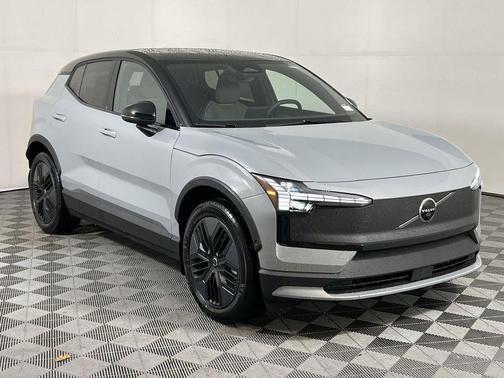 Vapour Grey Metallic 2026 Volvo EX30 Cross Country Ultra, Twin Motor Performance, Fully electric