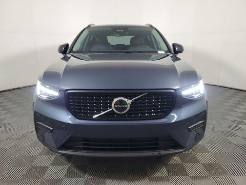 Denim Blue 2026 Volvo XC40 Core, B5 AWD Gas (mild hybrid), Dark