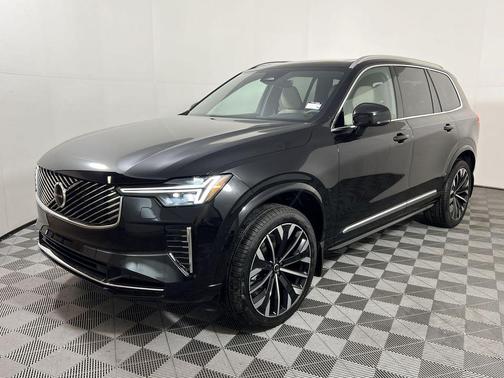 2026 Volvo XC90 B5 Core