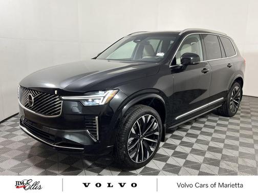2026 Volvo XC90 B5 Core
