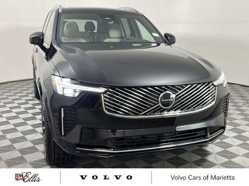 2026 Volvo XC90 B5 Core