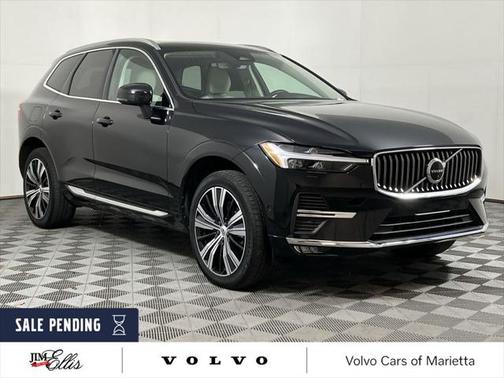 2022 Volvo XC60 B5 Inscription