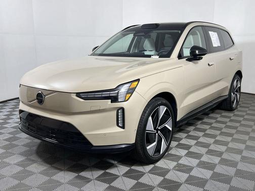 2025 Volvo EX90 Twin Motor Performance Ultra