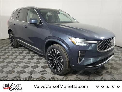 2025 Volvo XC90 Plug-In Hybrid T8 Plus 7-Seater