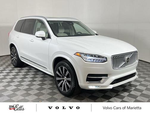 2024 Volvo XC90 B5 Core Bright Theme