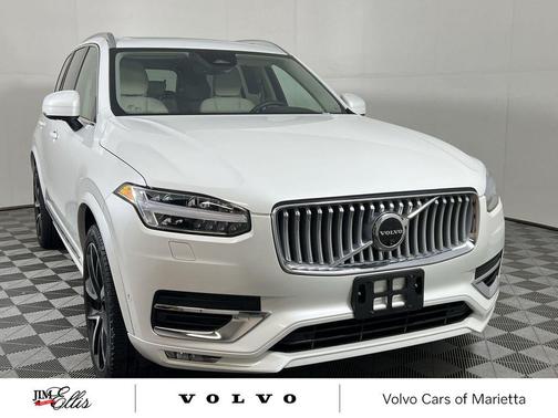 2024 Volvo XC90 B6 Plus Bright Theme 7-Seater