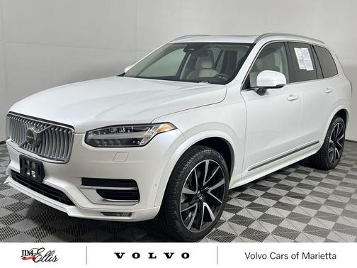 2024 Volvo XC90 B6 Plus Bright Theme 7-Seater