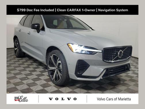 Vapour Grey Metallic 2024 Volvo XC60 Recharge Plug-In Hybrid T8 Ultimate Dark Theme