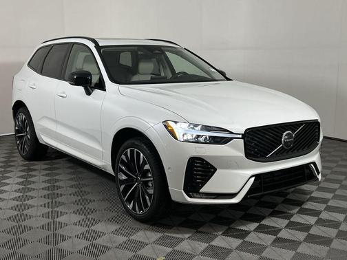 2026 Volvo XC60 B5 Ultra