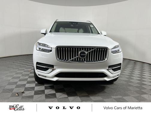 2024 Volvo XC90 B6 Plus Bright Theme 7-Seater
