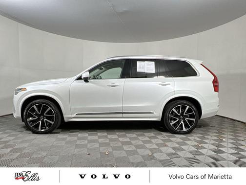 2024 Volvo XC90 B6 Plus Bright Theme 7-Seater