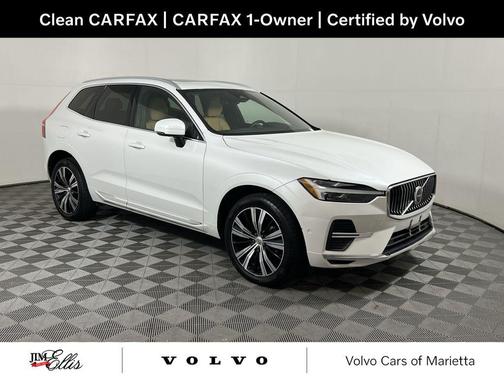 2022 Volvo XC60 B5 Inscription