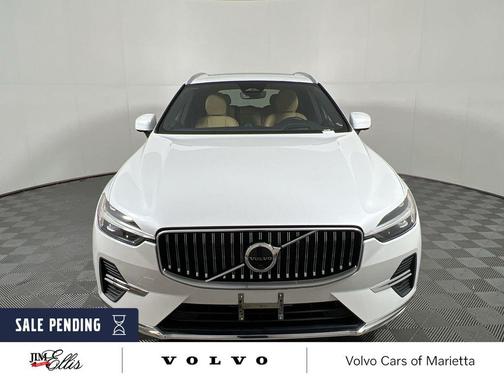 2022 Volvo XC60 B5 Inscription