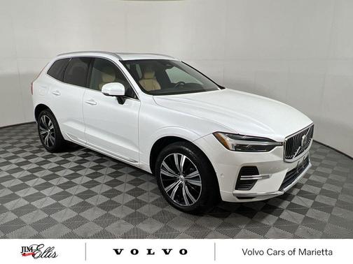 2022 Volvo XC60 B5 Inscription